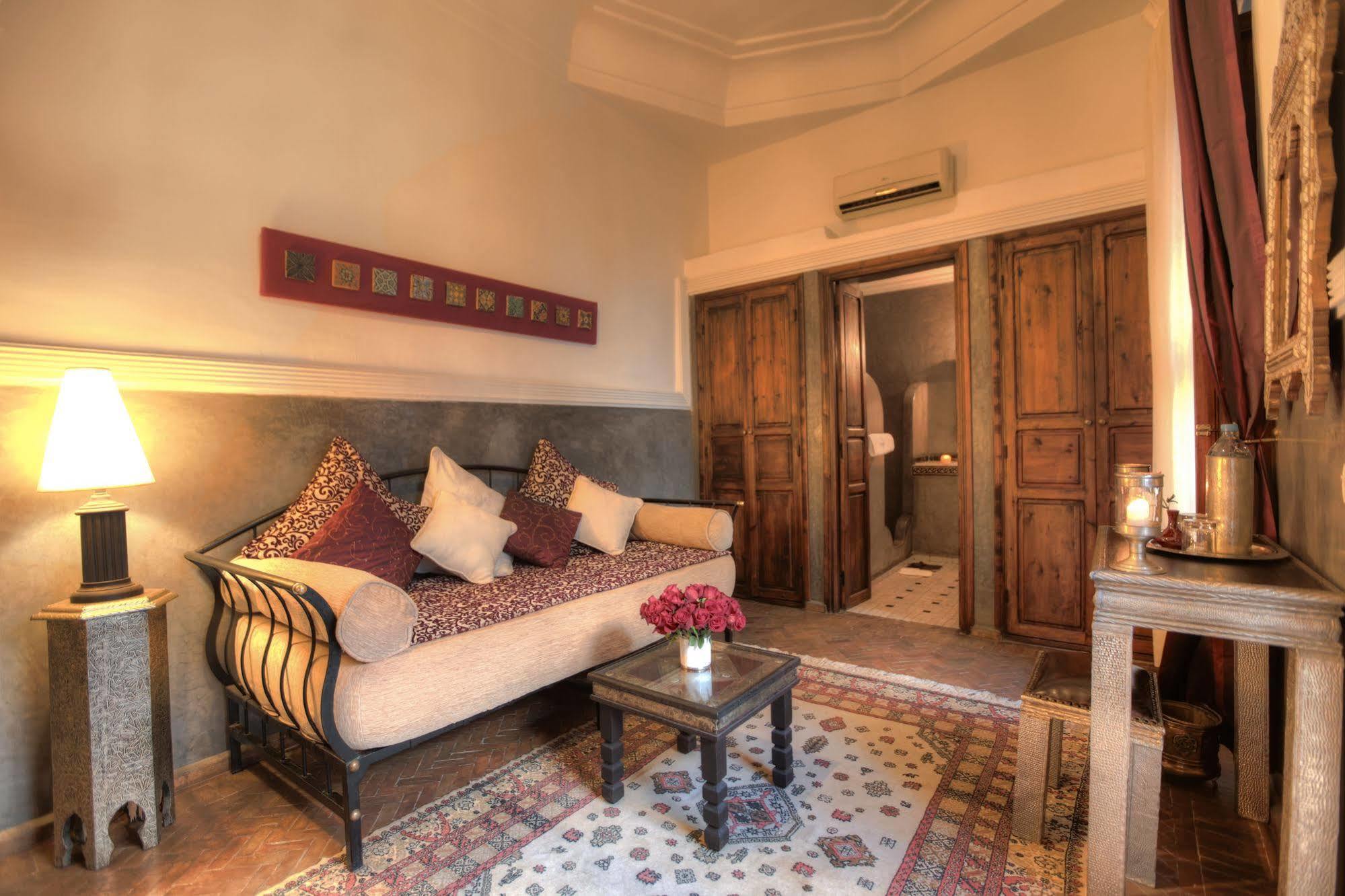 Riad Le Clos Des Arts Marrakesh Ngoại thất bức ảnh